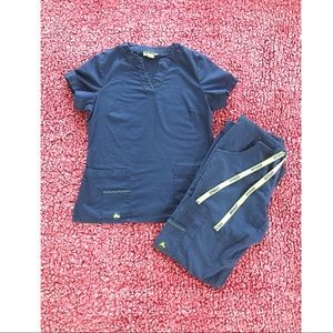 CROCS Navy XS Scrub Top and Pants Set